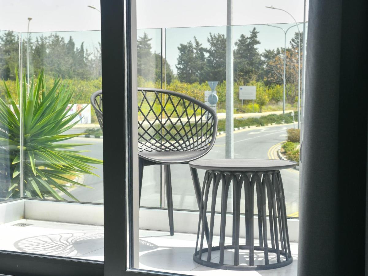Appartement The Room, 15, Leda Gardens *